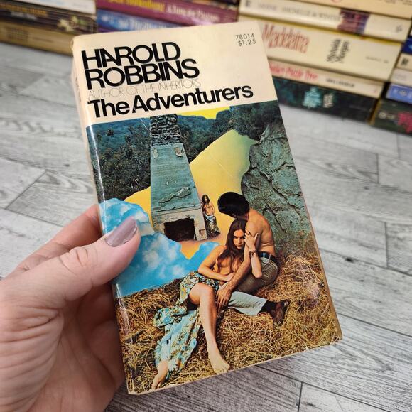 The Adventurers by Harold Robbins 1969 Pocket Books Paperback 24th Printing VTG - Picture 1 of 14